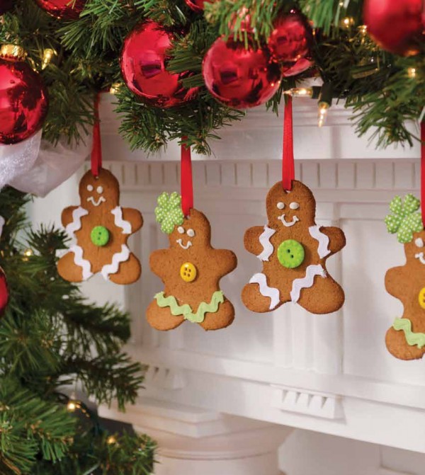 Michelle Obama's Gingerbread Ornaments for "A White House Christmas" Photo by: Anne-Marie Caruso