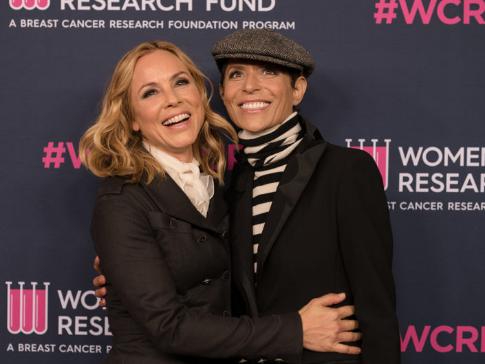 Maria Bello és Dominique Crenn megérkezik a Női Rák Kutatási Alapjának (Women's Cancer Research Fund) estjére. 2020. február 27. (Fotó: Morgan Lieberman / FilmMagic)