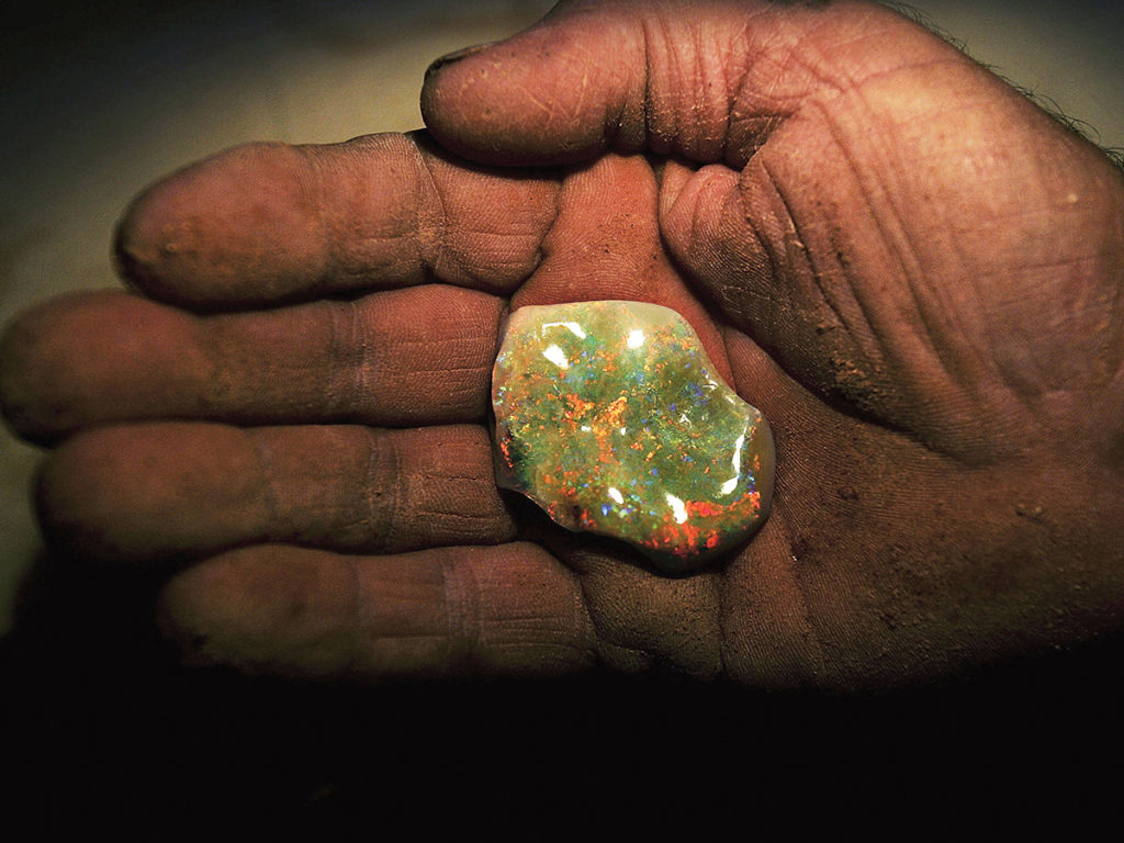 Opal miners in Australia – the last knights of fortune?