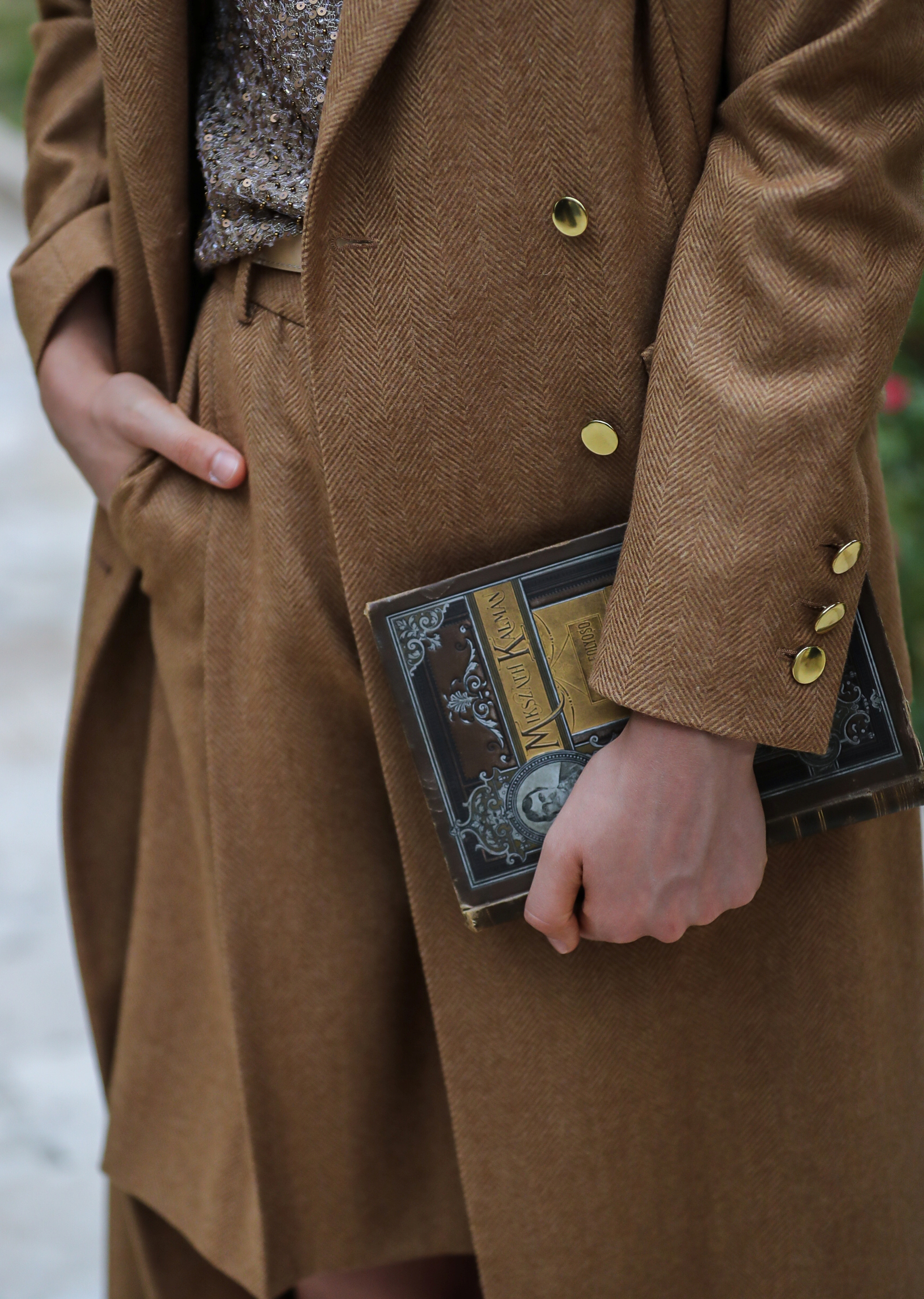 KZBF22 0742 Szaniszló - Nők Lapja - Nők Lapja