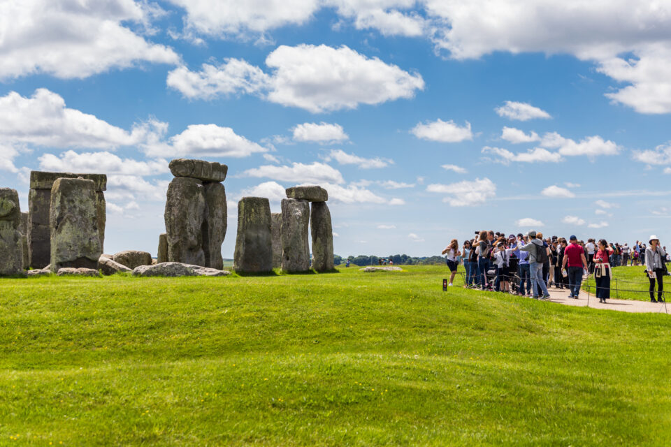 Stonehenge, turizmus, vandalizmus, rongálás