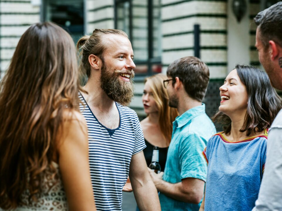 szleng, beszélgetés