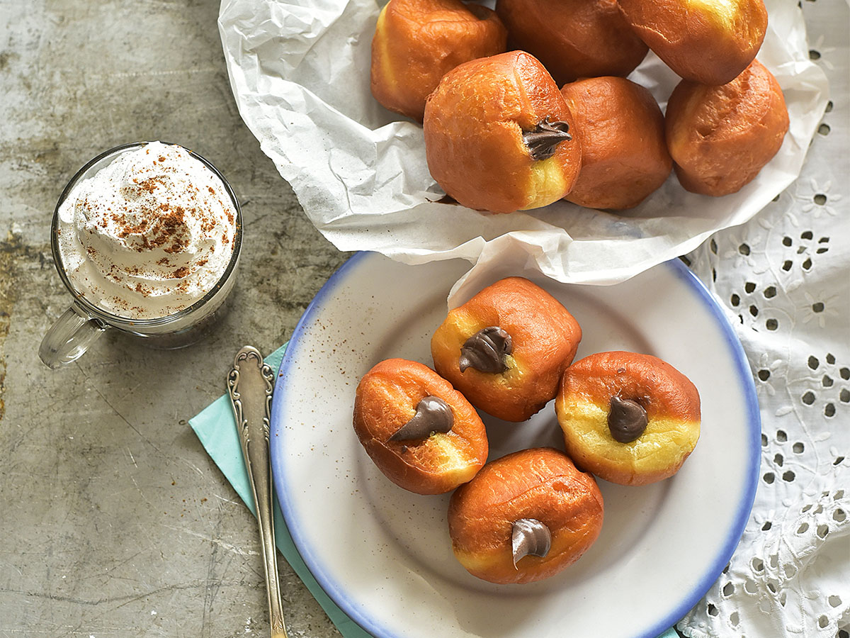 Mogyorókrémes bomboloni (olasz fánk)