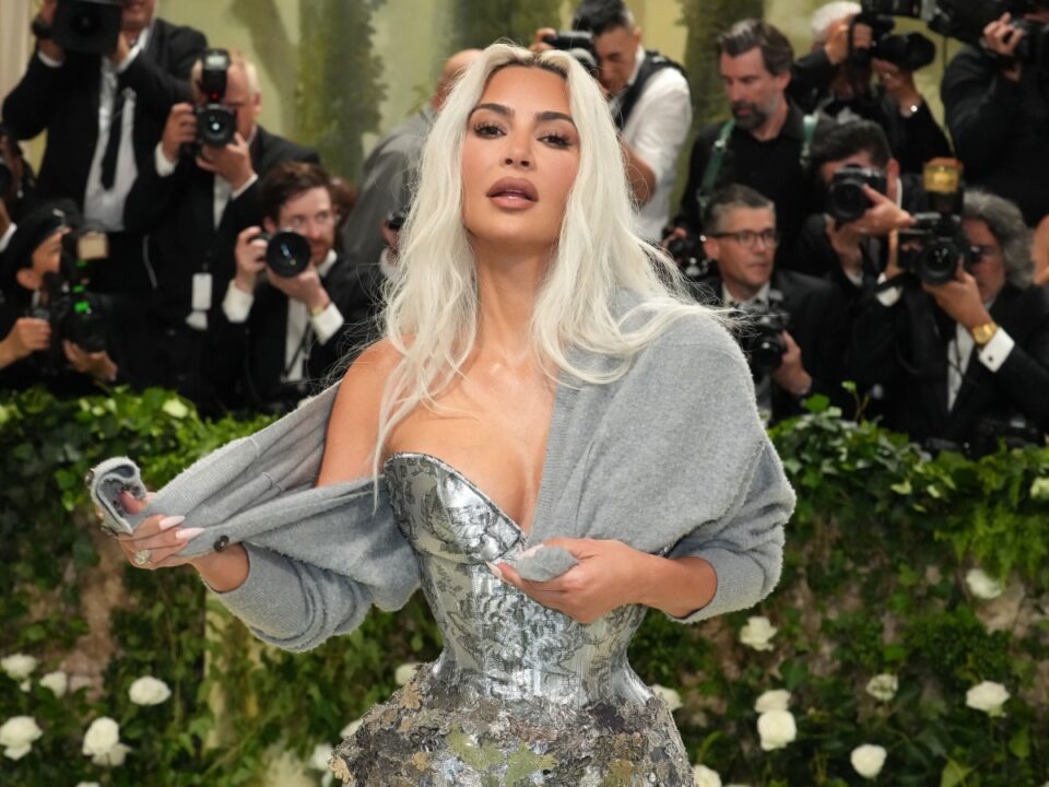 kim-kardashian-met-gala