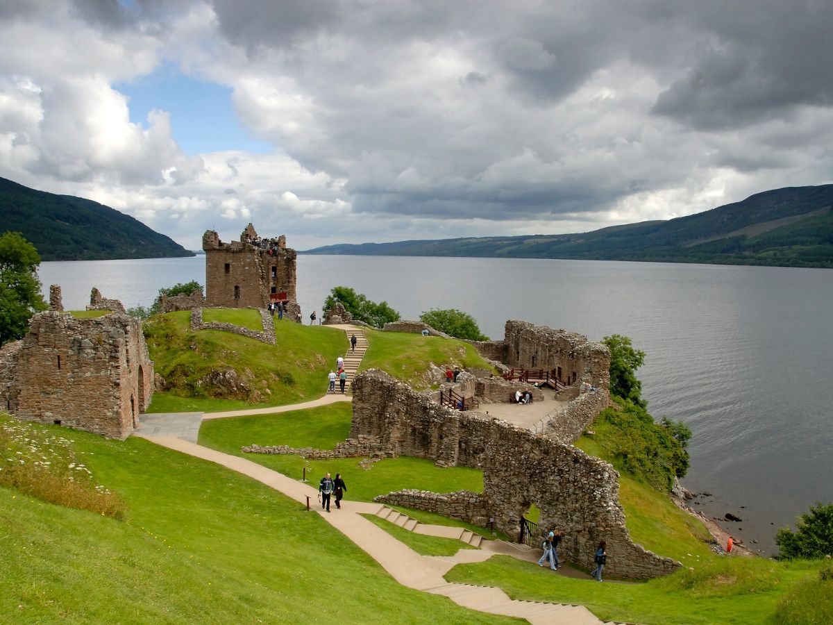 Loch Ness, Skócia