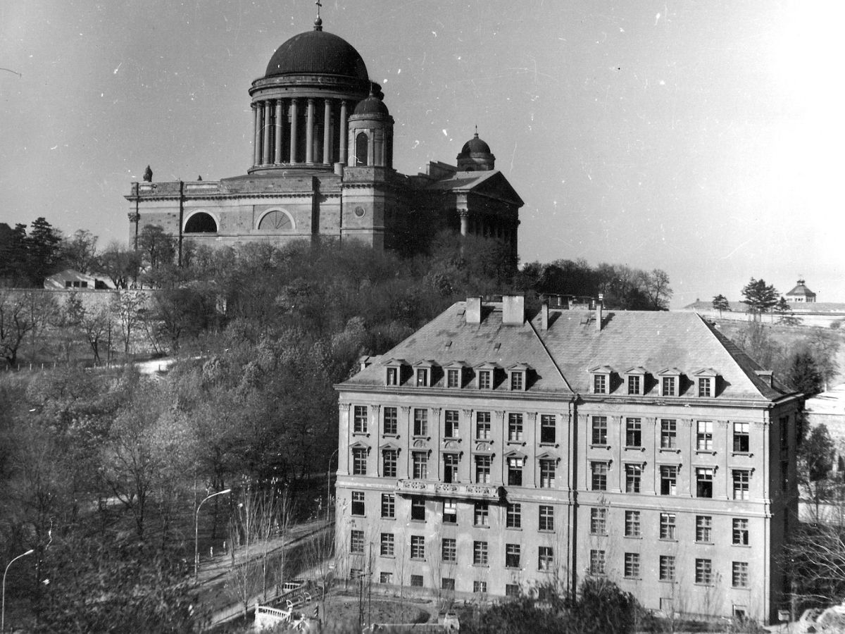 Esztergom 1975-ben