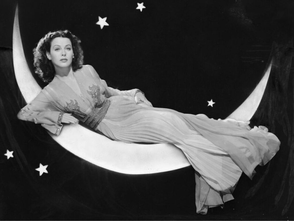 Hedy Lamarr A Hollywoodi Szt R Akinek A Wifit K Sz Nhetj K Hedy Lamarr Wifi Hollywood Feltalalo 1024x768