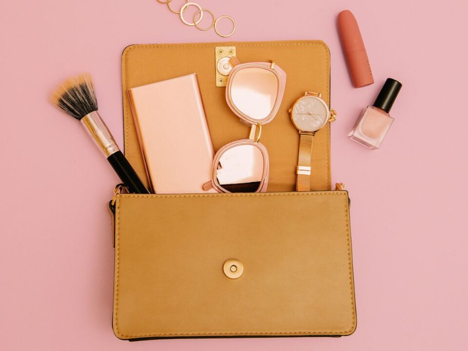 noi-taska-megdobbento-dolgok - Nők Lapja taska-intelligencia