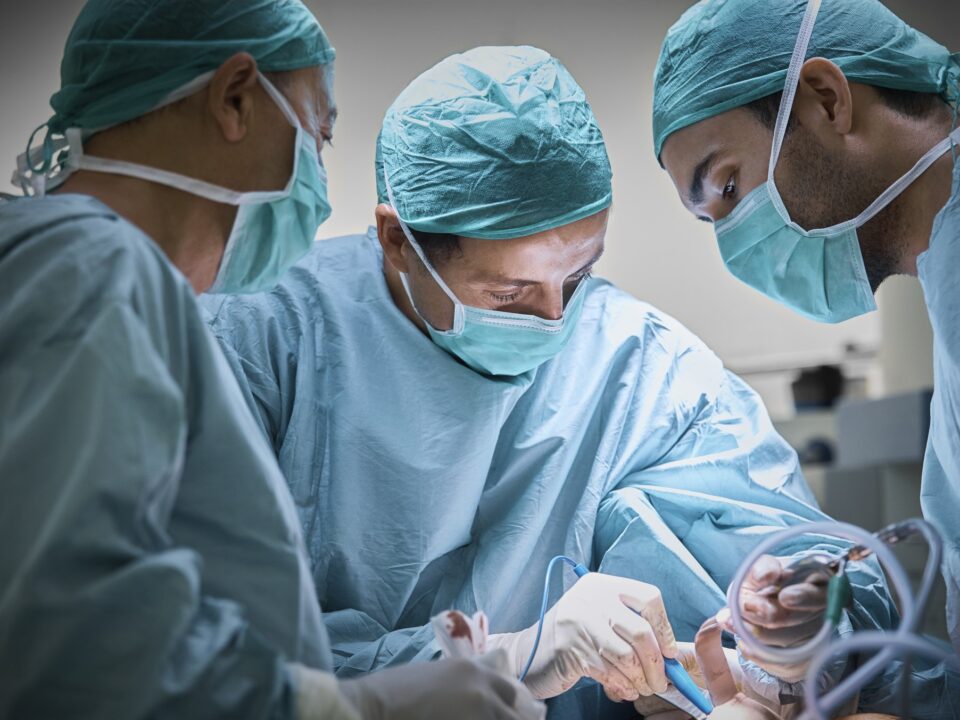 bmi műtét várólista csípőprotézis
