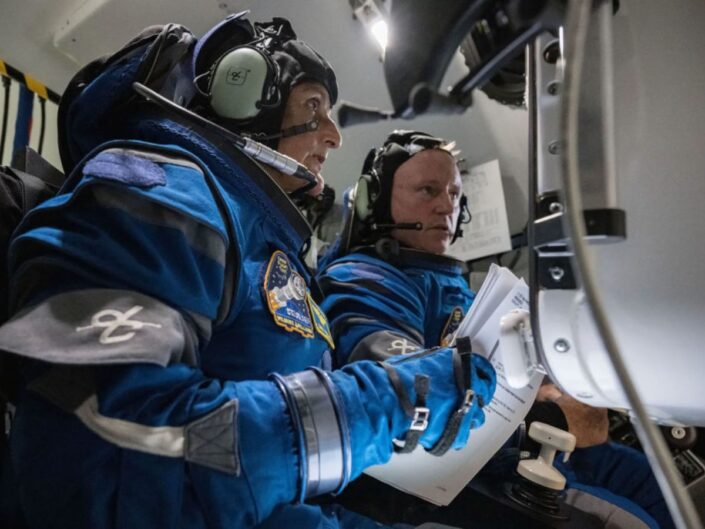Suni Williams Butch Wilmore Nasa SpaceX Crew9 hazatér