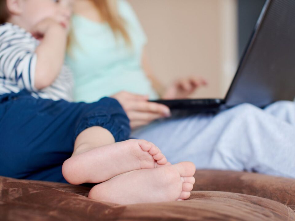 anyaság kompetenciák munkaerőpiac