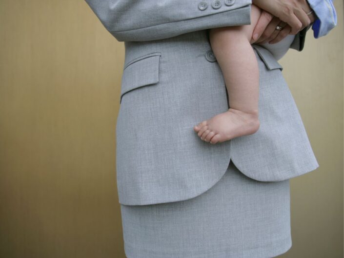 anyaság kompetenciák munkaerőpiac