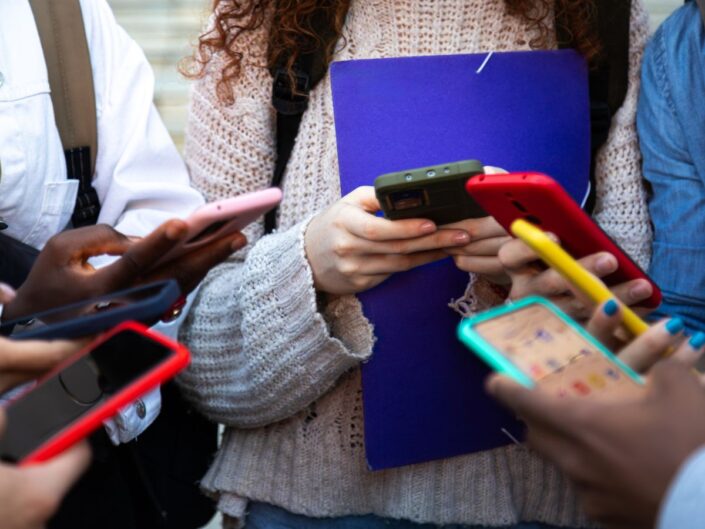 kamaszok bullying szülők drámapedagógus emődi klaudia