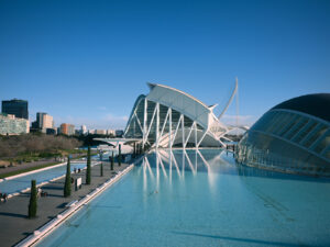 Daily Life In Valencia - Nők Lapja