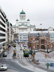 A view of the old market hall and the cathedral Helsinki Finland - Nők Lapja