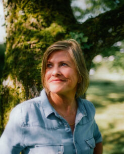 clare leslie hall broken country