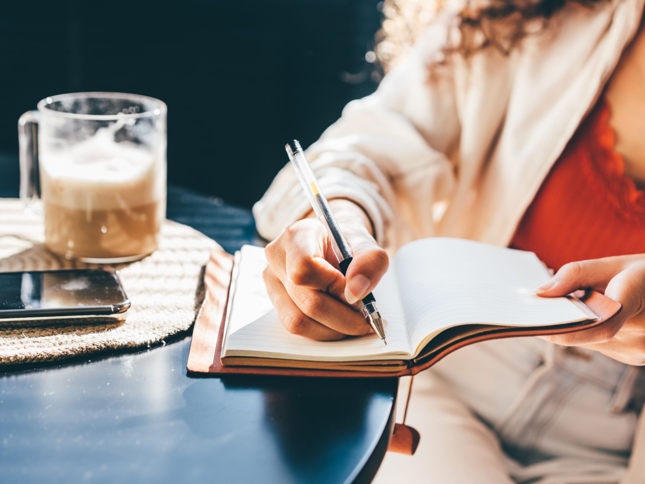 sikeres-emberek-targyak-otthon - Nők Lapja - Nők Lapja sikeres emberek siker tárgyak otthon tudatosság rutin szokások