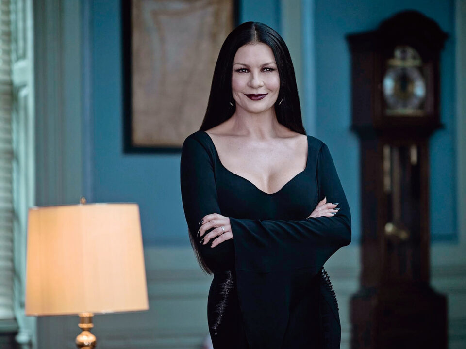 Screenshot 2025-07-16 at 205345 copy - Nők Lapja catherine zeta jones