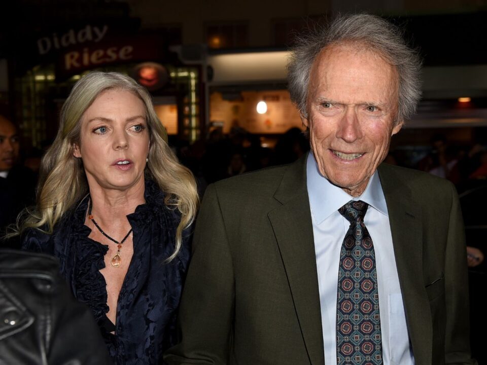 clint eastwood életrajz viszonyok 