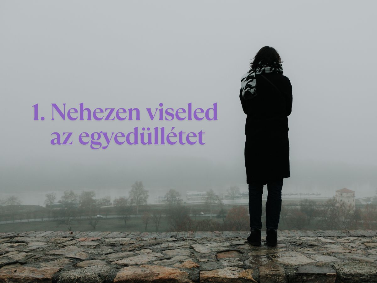 5-jel-tarsfuggo-vagy 1 - Nők Lapja - Nők Lapja nő magányos