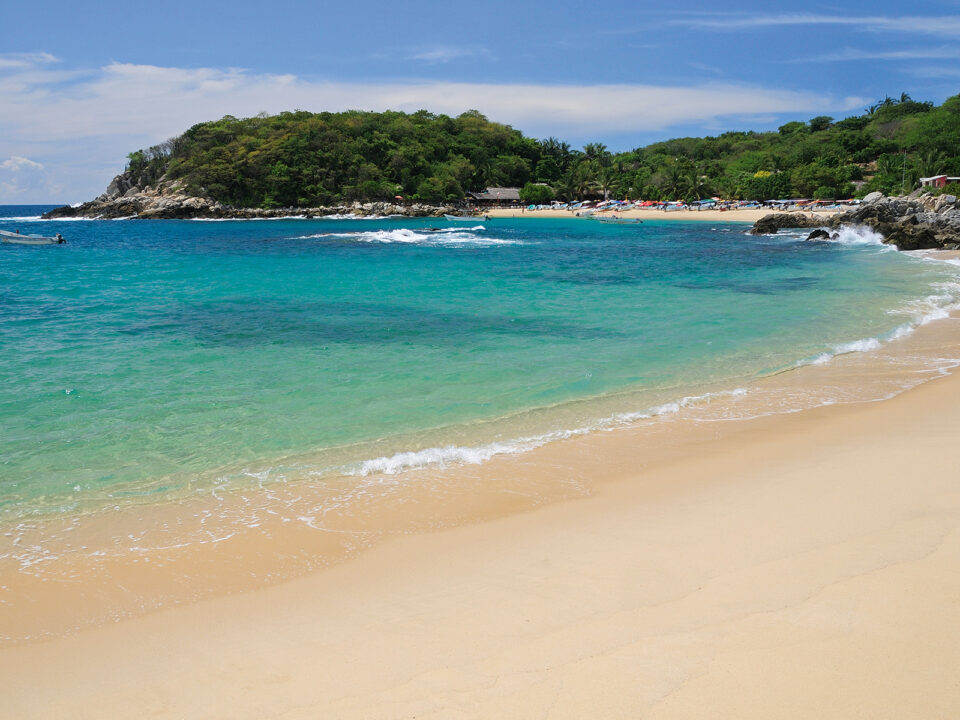 Beach at Puerto Angelito - Nők Lapja