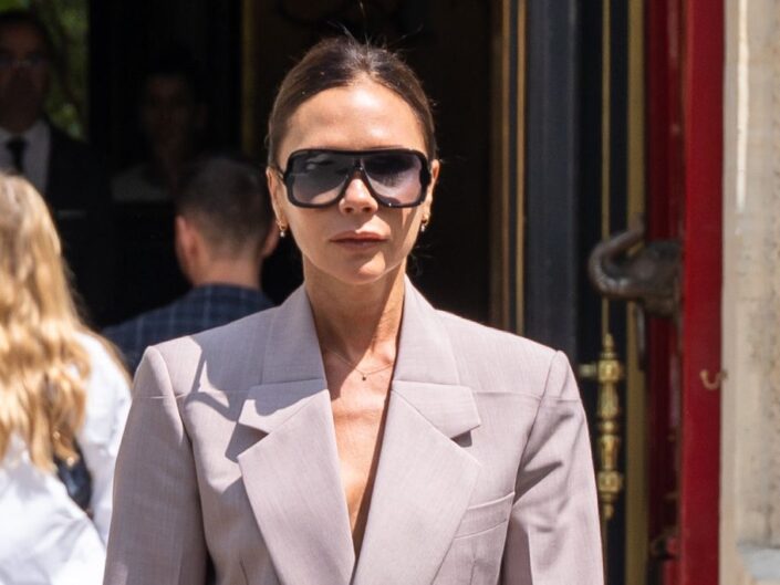 Victoria Beckhmam napszemüvegben