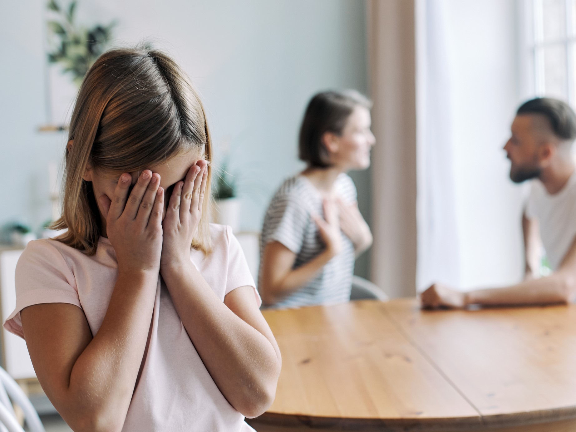 narcisztikus-anya-jelek - Nők Lapja - Nők Lapja szomorú gyerek veszekedés