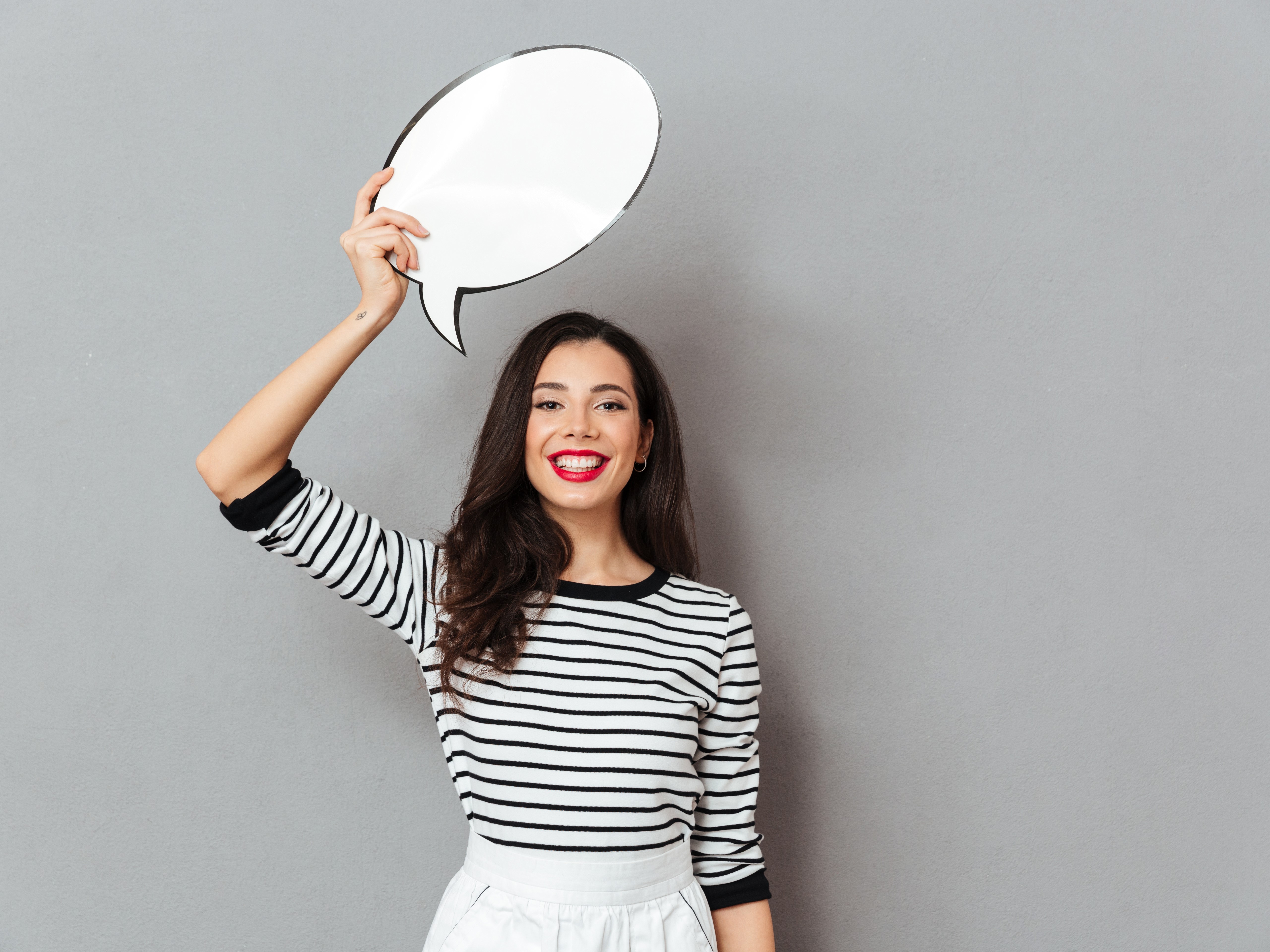 barátság szuperintelligens nő