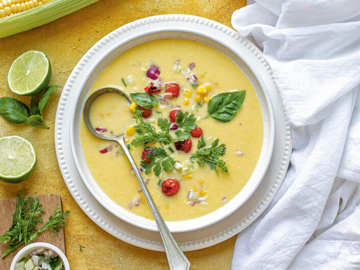 Kukoricagazpacho sült koktélparadicsommal