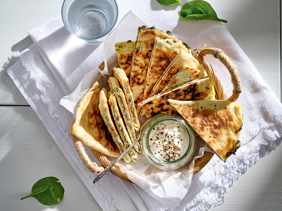 Spenótos, fetás gözleme