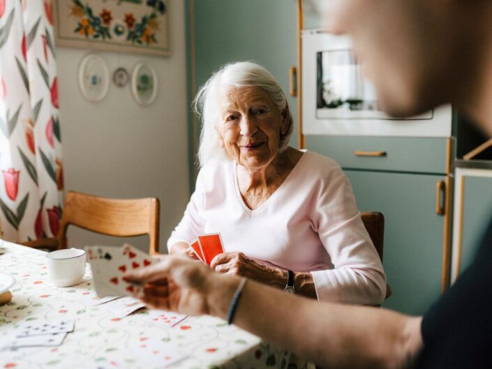 idős nő kártya öregkor