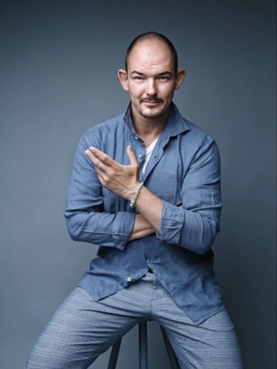 Orosz Ákos - Nők Lapja