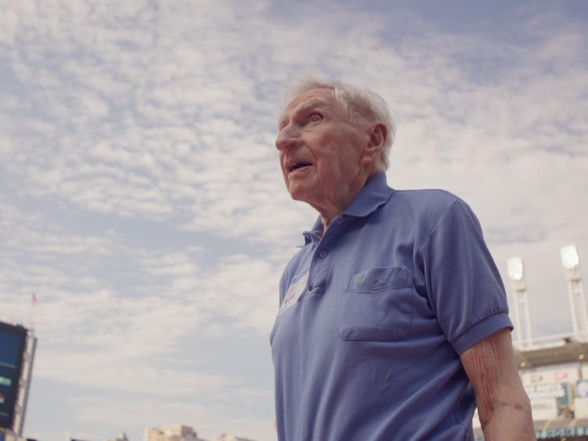 Dr. Howard Tucker, a világ legidősebb orvosa