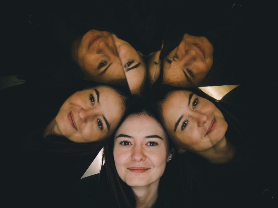 szemelyiseg-otrovertalt