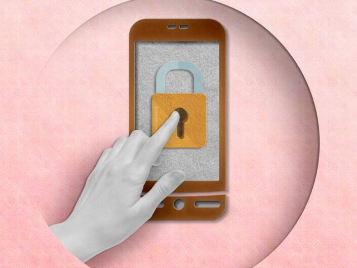 okostelefon zár kéz közösségi média