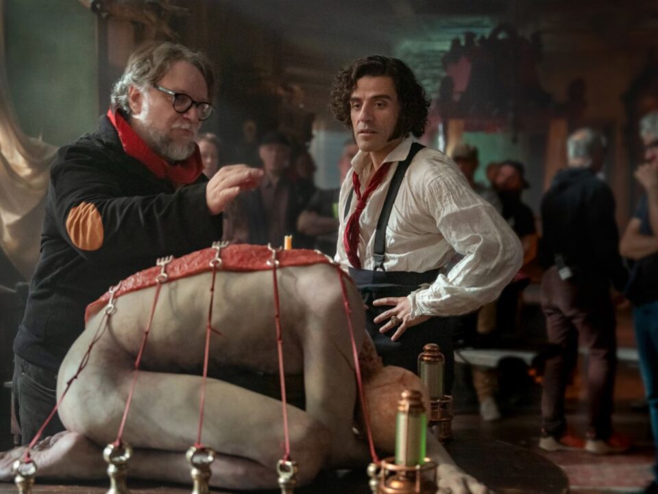 guillermo del toro és oscar isaac