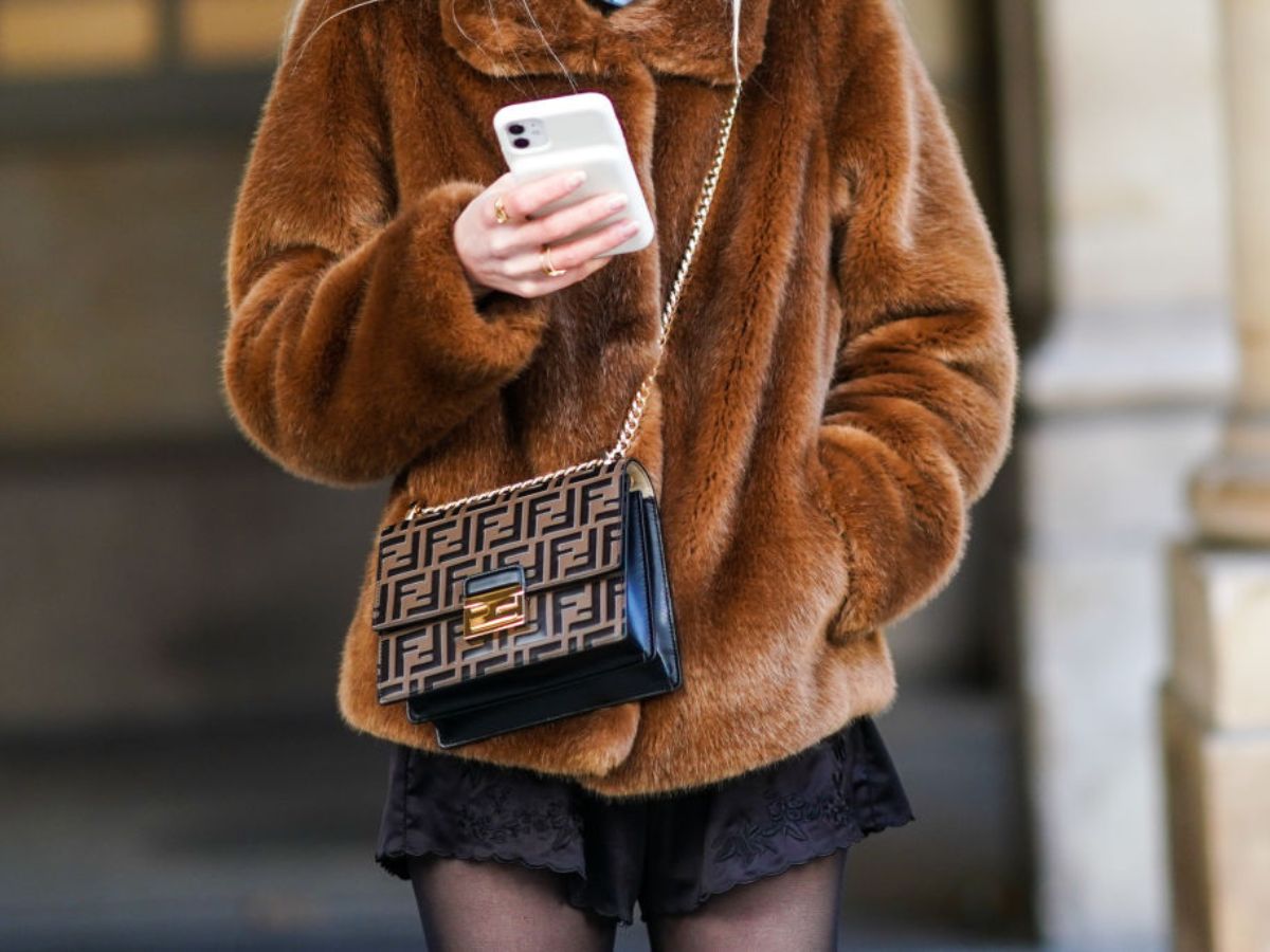 5-kabat-oszre-amivel-nem-lehet-mellenyulni - Nők Lapja - Nők Lapja nő kabátban