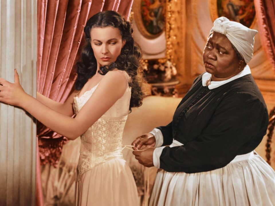 Vivien Leigh és Hattie McDaniel az Elfújta a szél egyik jelenetében 