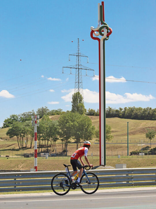 Hungaroring 24 órás verseny itt kb a 18 órában copy - Nők Lapja