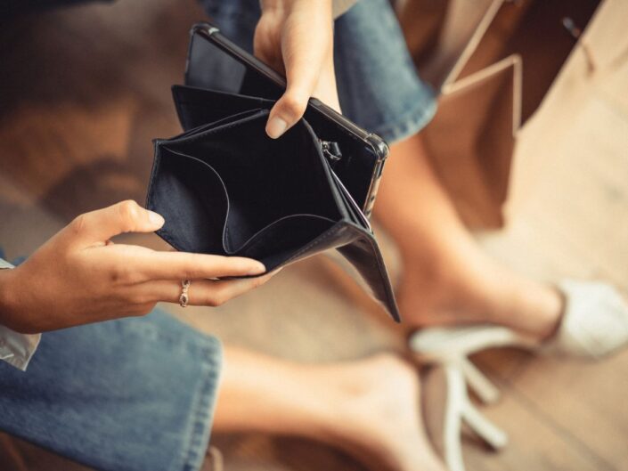 adósság pénz pénztárca