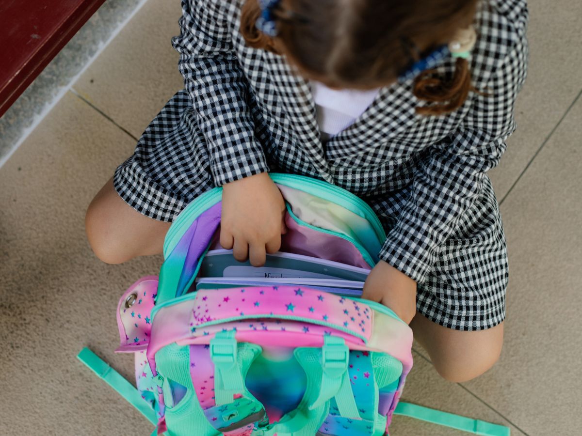 iskola iskolás gyerek