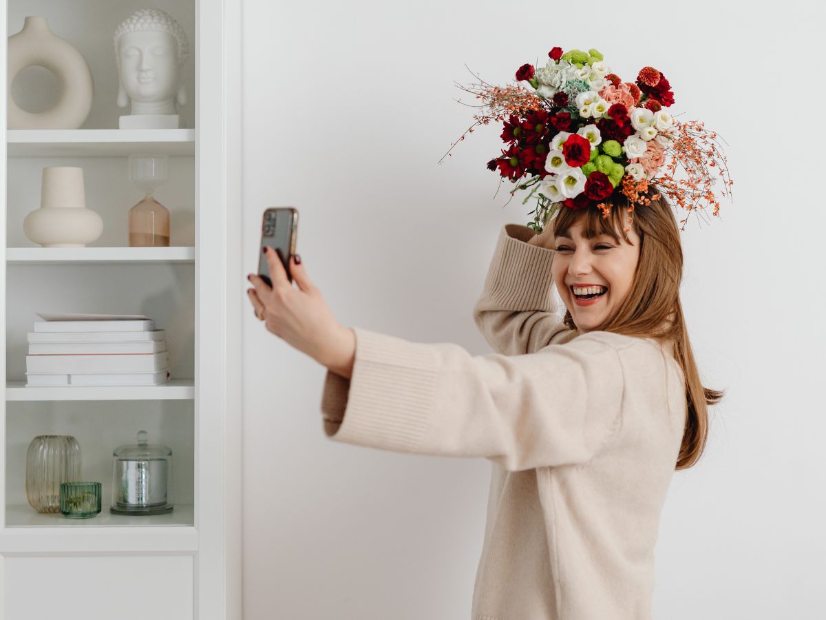 ítélkezés profilkép közösségi média első pillantás