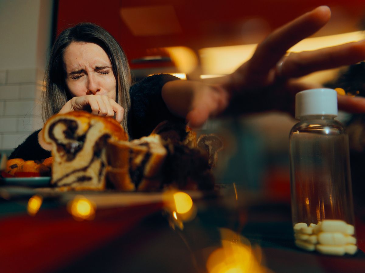 nő túl sok étel gyógyszer