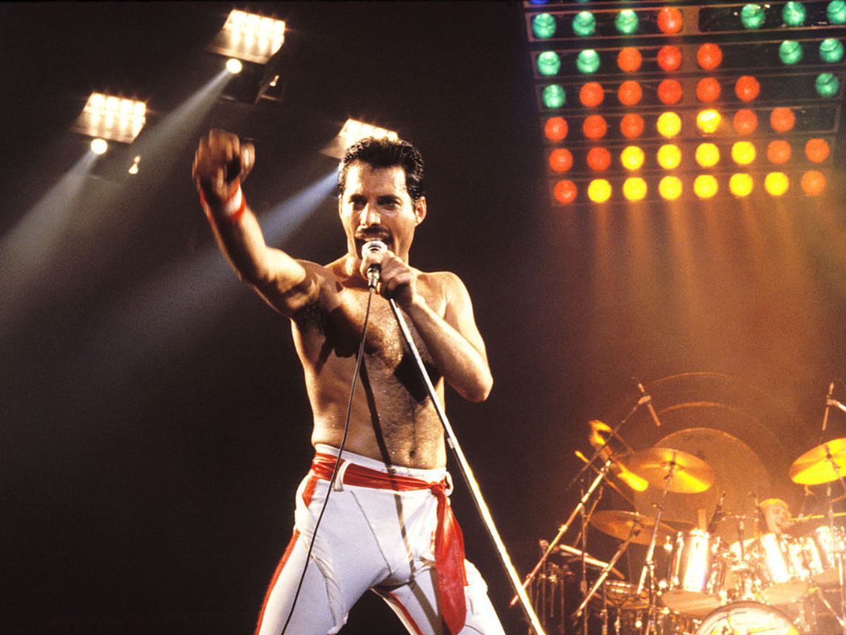 Freddie Mercury, Queen