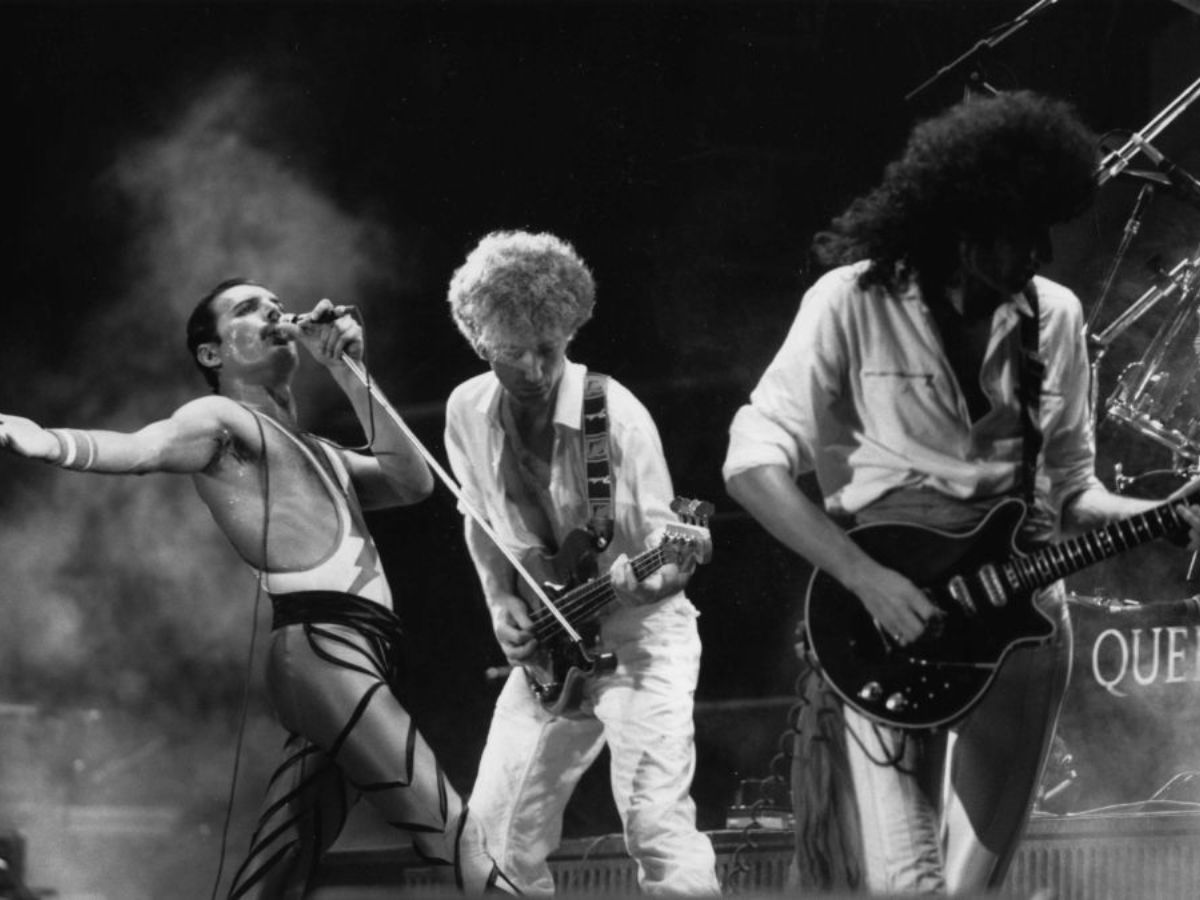 Freddie Mercury, Queen