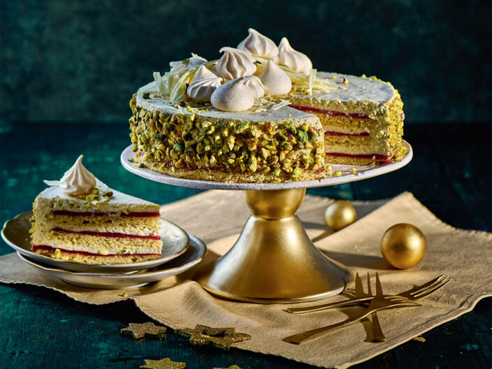 Málnás pisztáciatorta