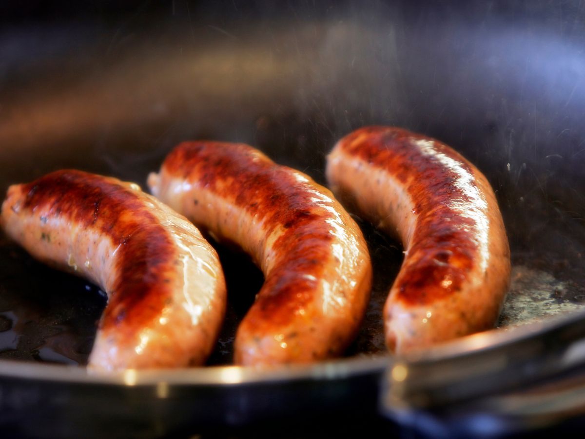 tökéletes sült kolbász