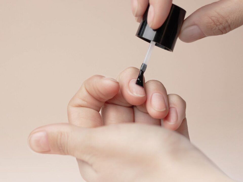 tartos-koromlakk-titka - Nők Lapja körömlakk