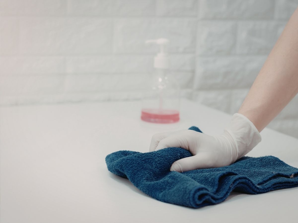 takarítás fertőtlenítés