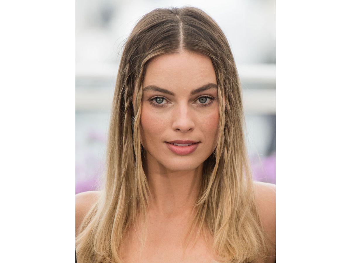Margot Robbie fonott haja